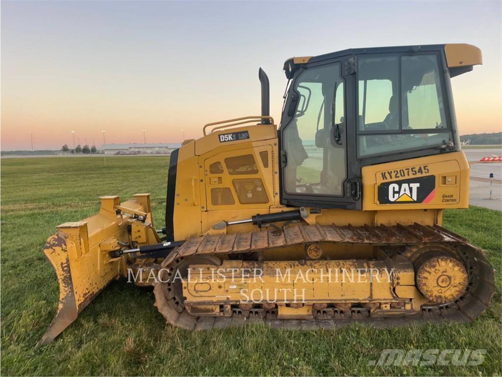 CAT D5K2LGP Гусеничные бульдозеры