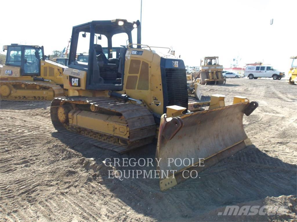 CAT D5K2LGP Гусеничные бульдозеры