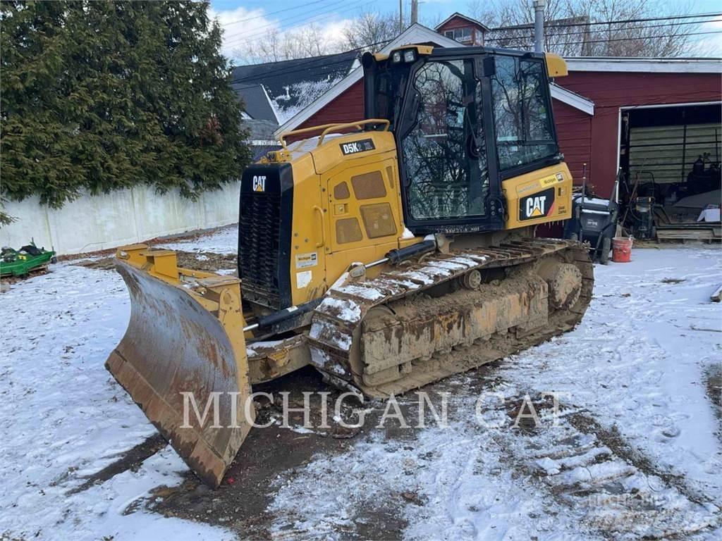 CAT D5K2X ASZ24F Гусеничные бульдозеры