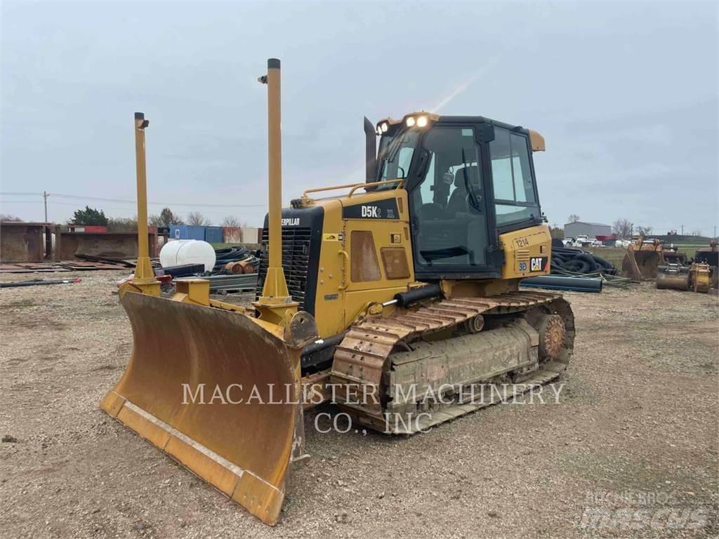 CAT D5K2XL Гусеничные бульдозеры