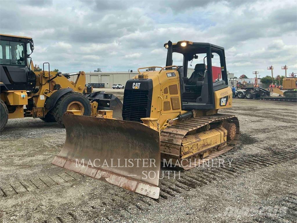 CAT D5K2XL Гусеничные бульдозеры