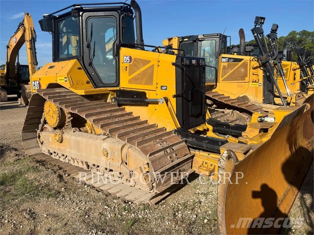CAT D5VPEW Гусеничные бульдозеры