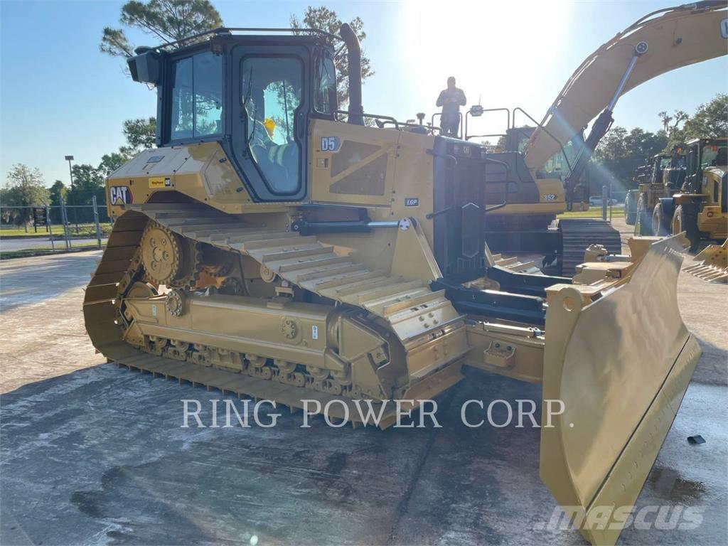 CAT D5VPEW Гусеничные бульдозеры