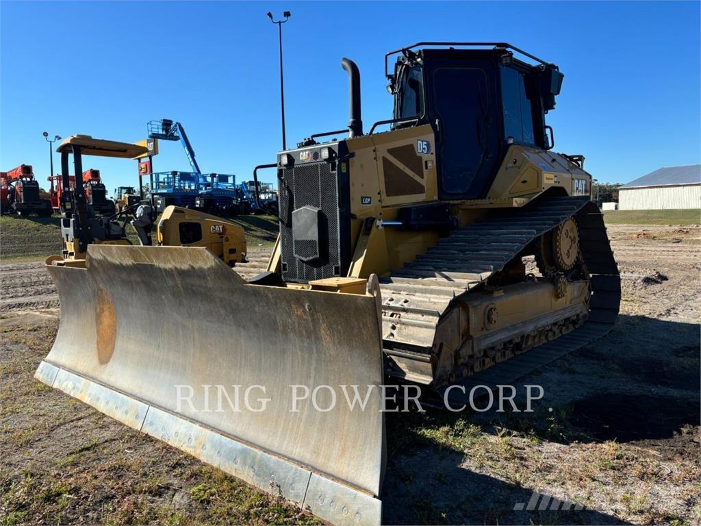 CAT D5VPEW Гусеничные бульдозеры