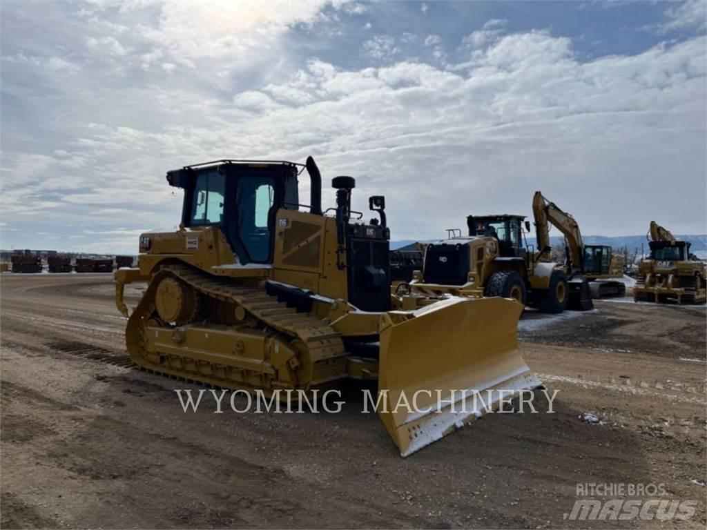 CAT D6 Гусеничные бульдозеры