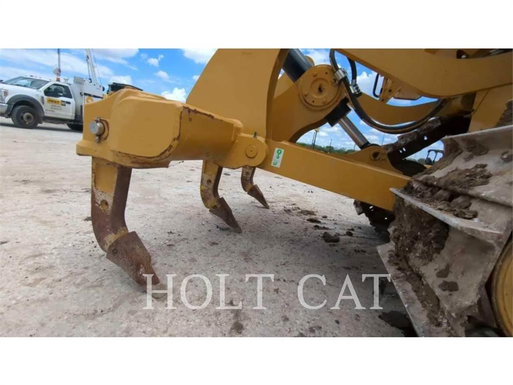 CAT D6 Гусеничные бульдозеры