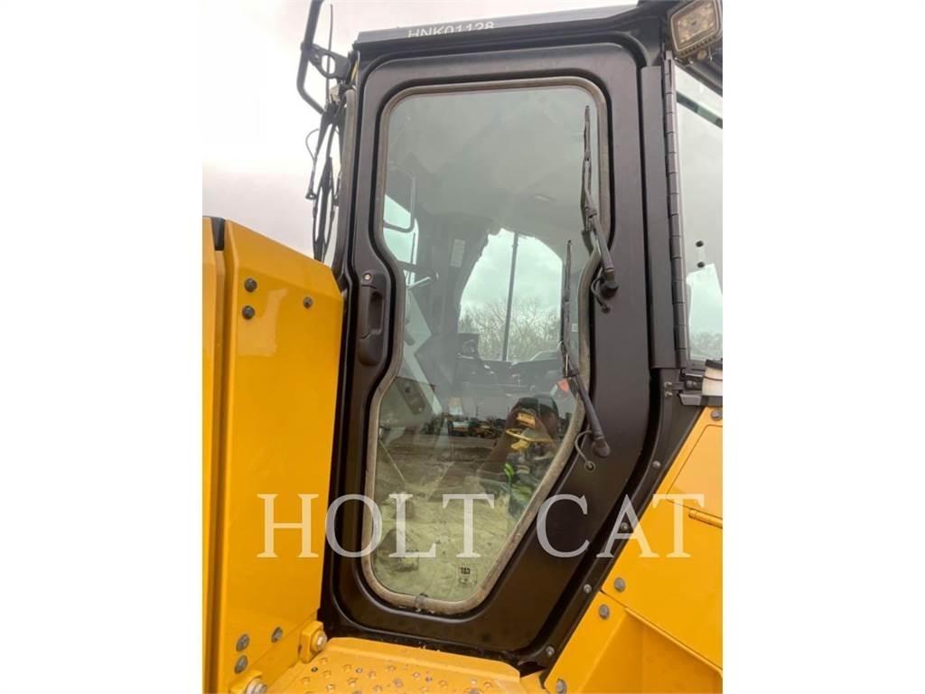 CAT D6 Гусеничные бульдозеры