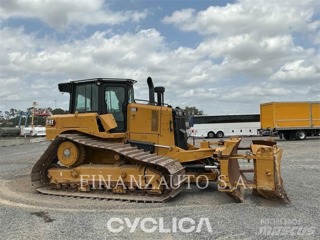 CAT D6 Гусеничные бульдозеры