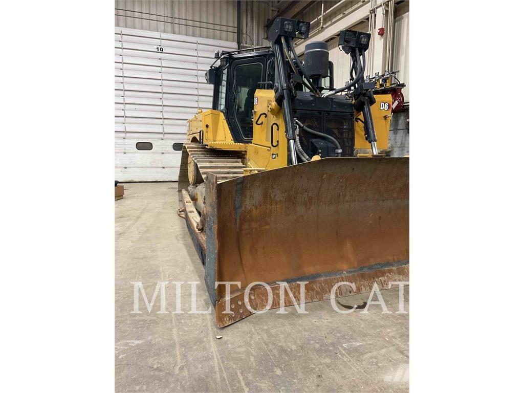 CAT D6 Гусеничные бульдозеры