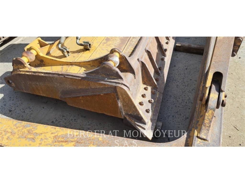 CAT D6-20 Гусеничные бульдозеры