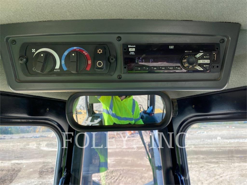 CAT D6-20 Гусеничные бульдозеры