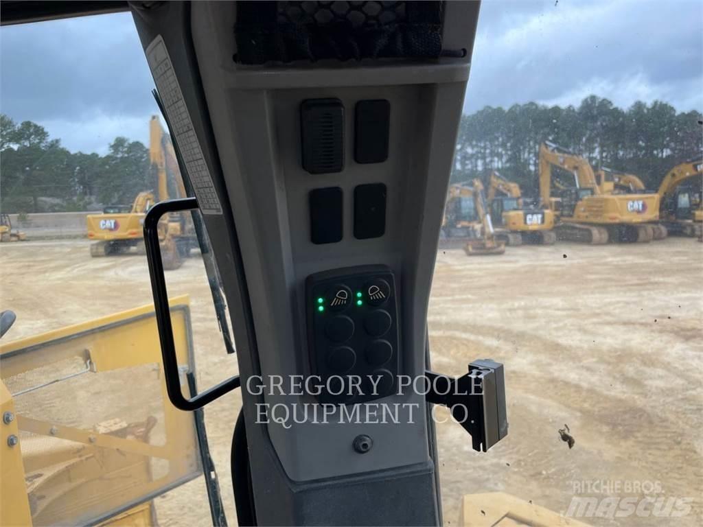 CAT D6-20VP Гусеничные бульдозеры