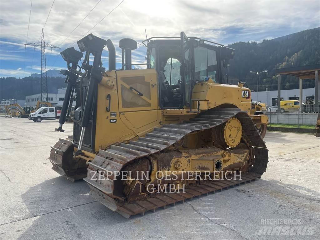 CAT D6-20XE Гусеничные бульдозеры