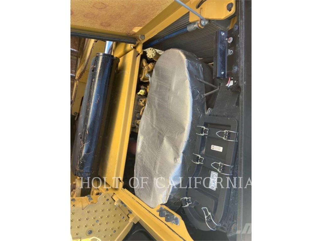 CAT D6 3D Гусеничные бульдозеры