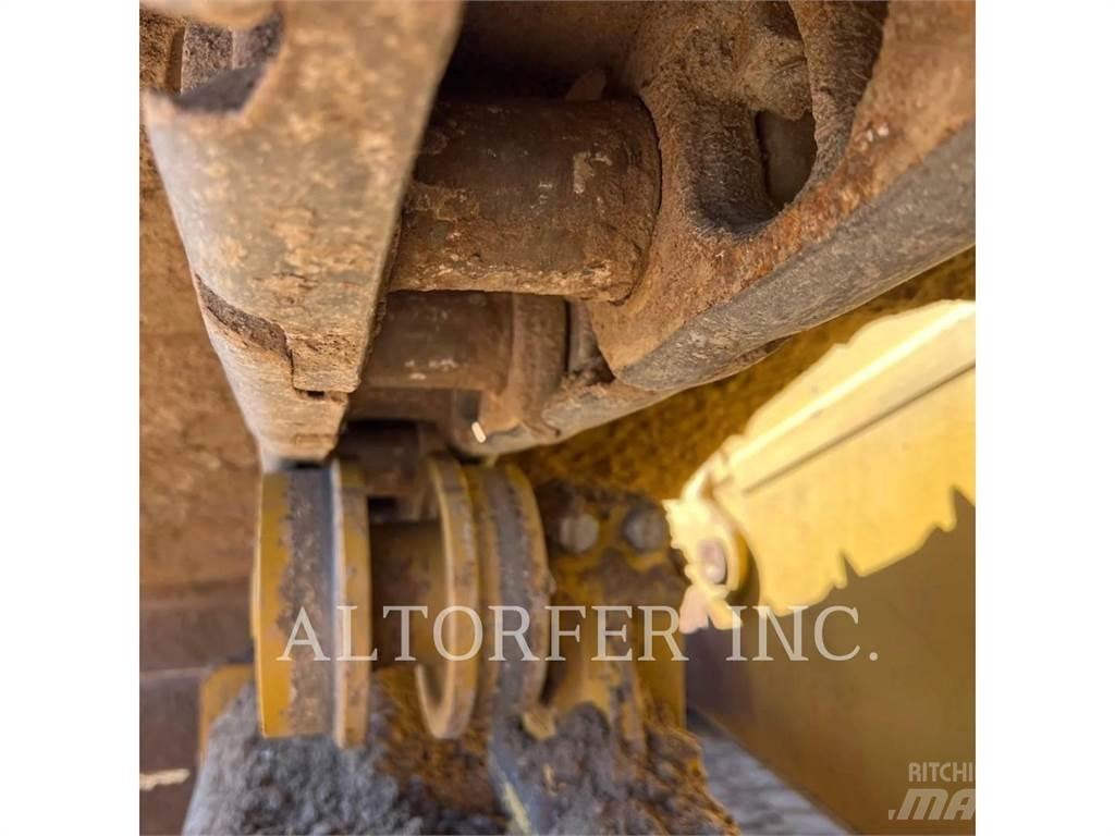 CAT D6 LGP Гусеничные бульдозеры