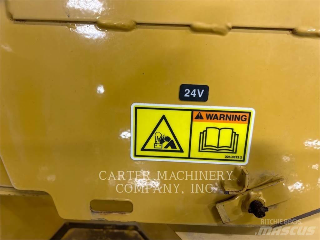 CAT D6 LGP Гусеничные бульдозеры
