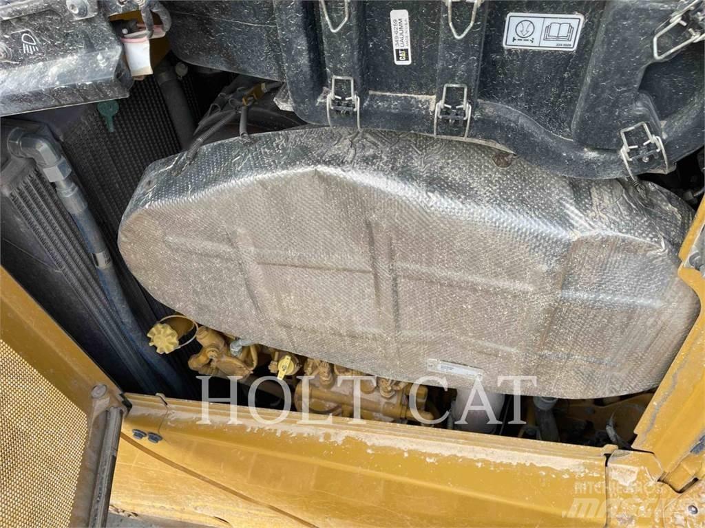 CAT D6 LGP Гусеничные бульдозеры