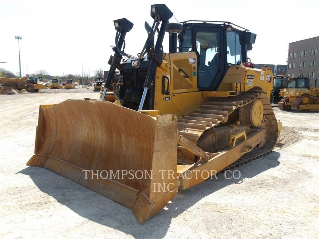 CAT D6 XE Гусеничные бульдозеры