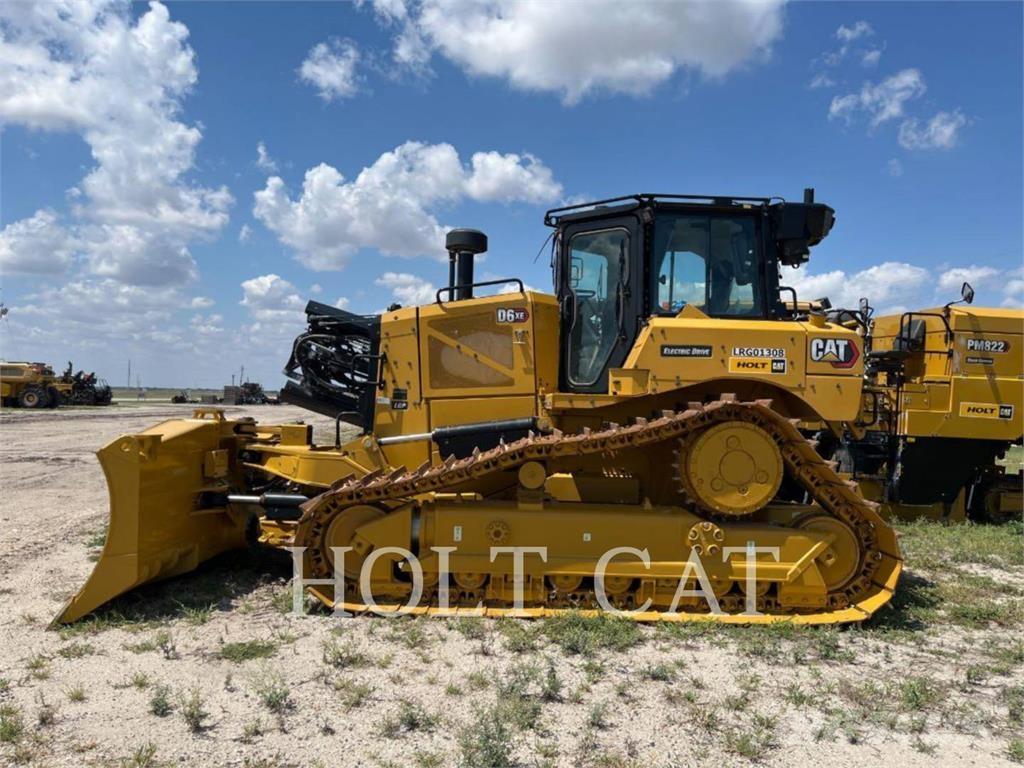 CAT D6 XELGPVP Гусеничные бульдозеры