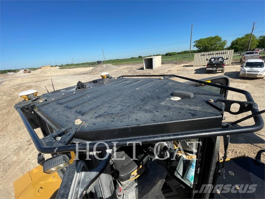 CAT D6 XEVP Гусеничные бульдозеры