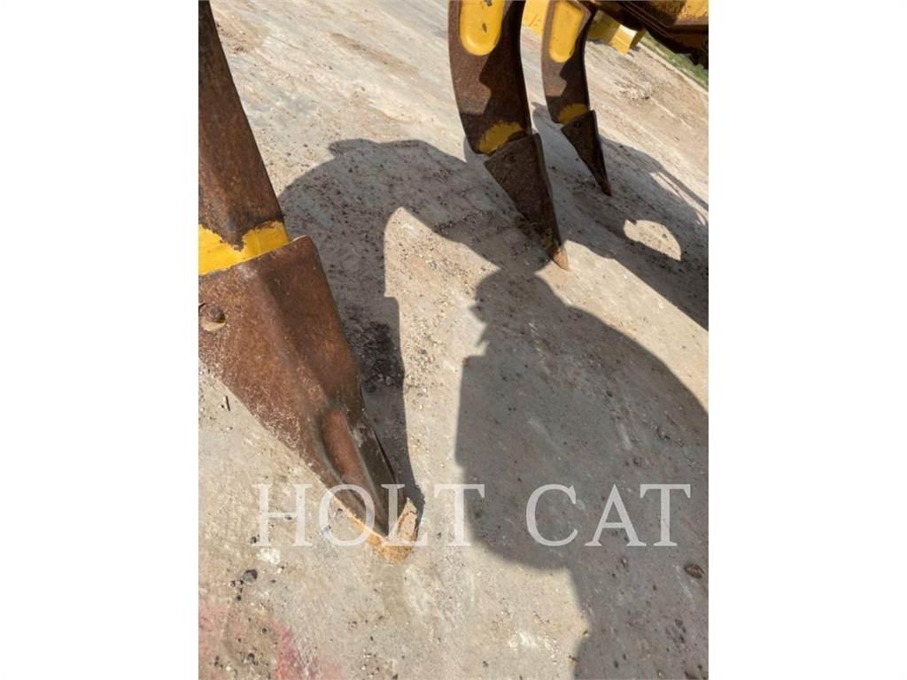 CAT D6 XL Гусеничные бульдозеры