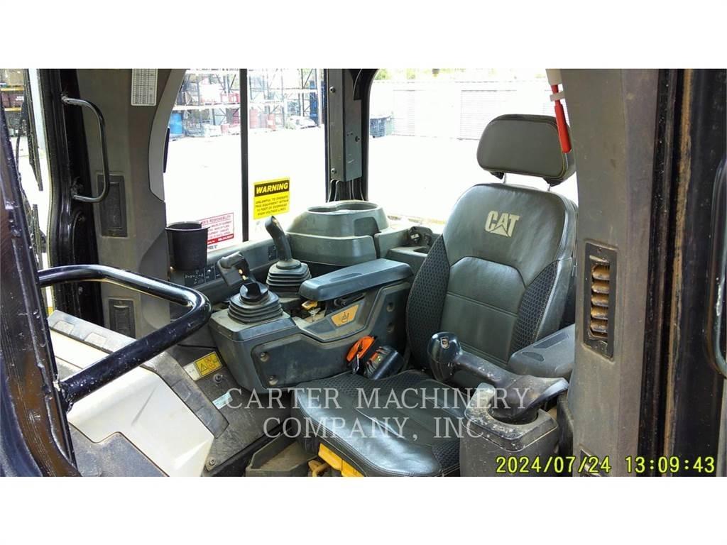 CAT D6-XWVP AR Гусеничные бульдозеры