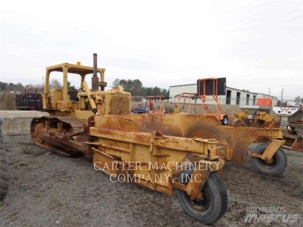 CAT D6C Гусеничные бульдозеры
