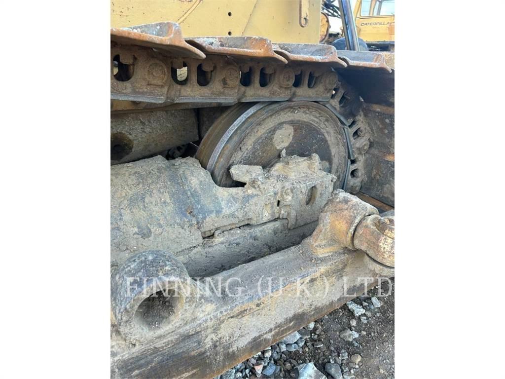 CAT D6E PS Гусеничные бульдозеры
