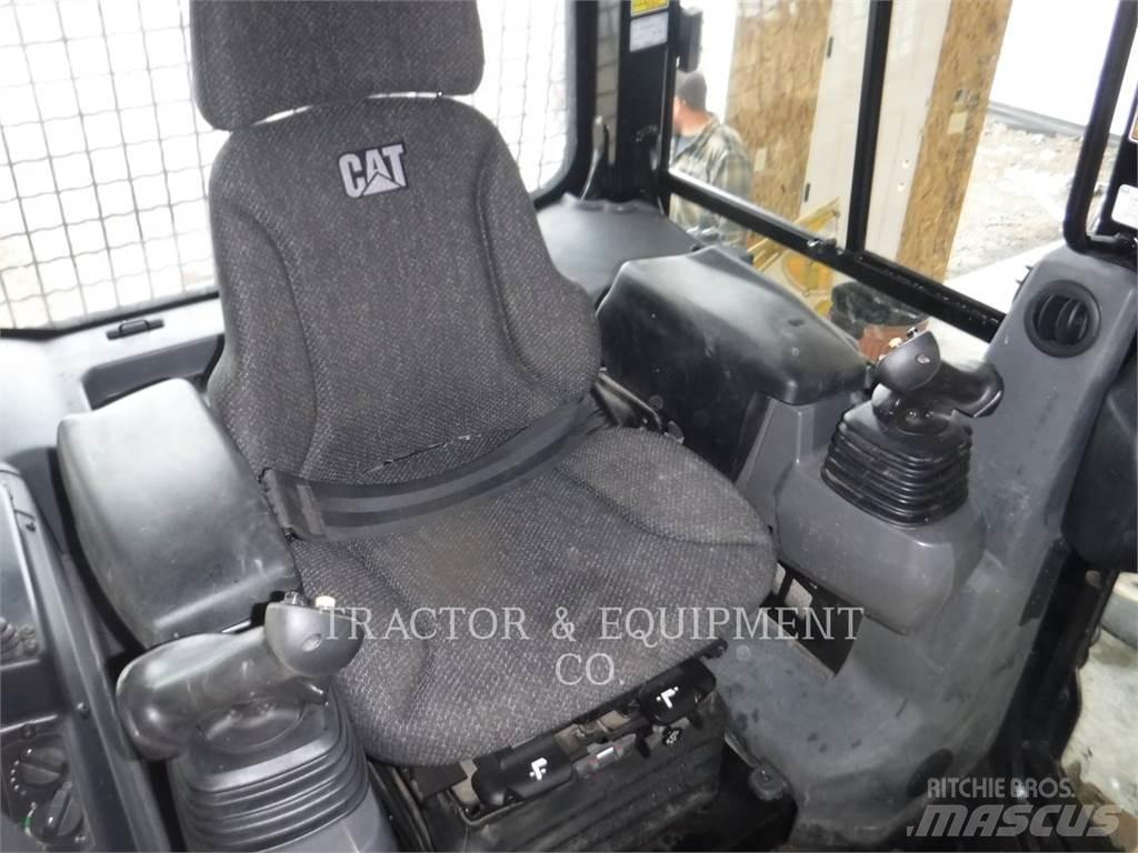CAT D6K Гусеничные бульдозеры