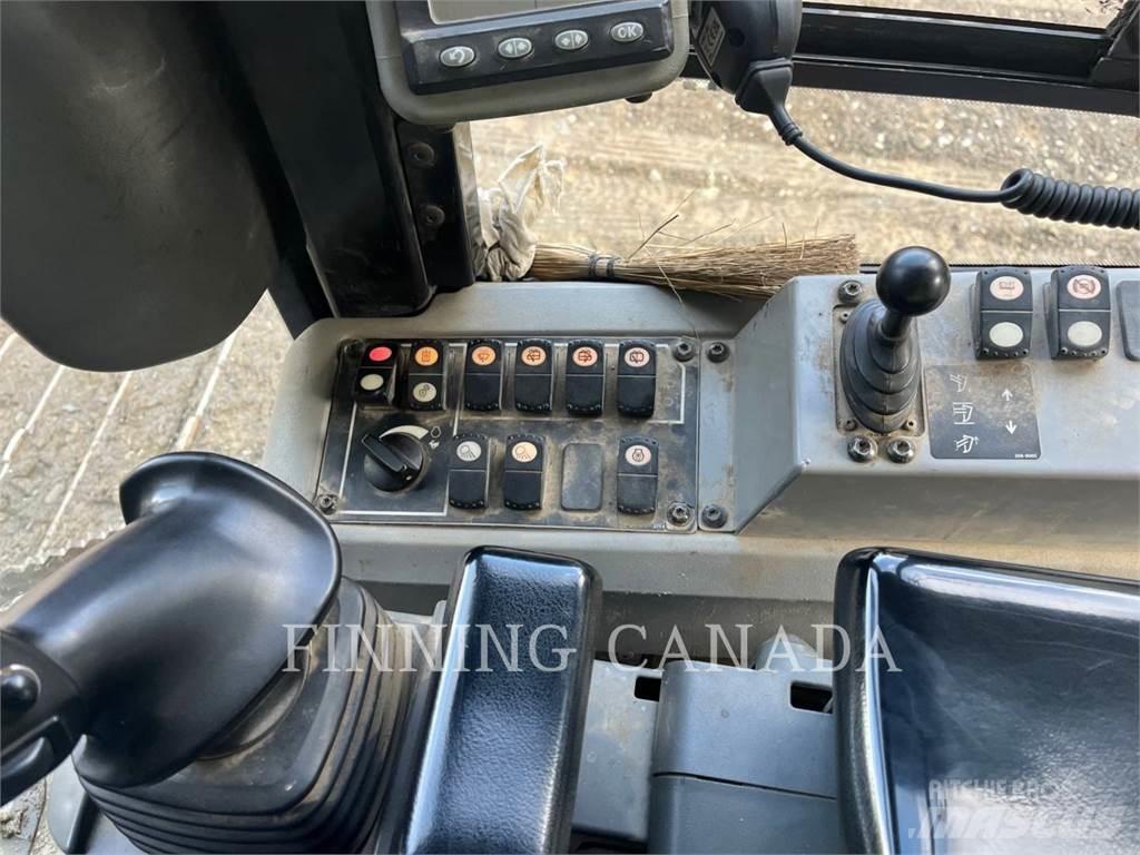 CAT D6K Гусеничные бульдозеры