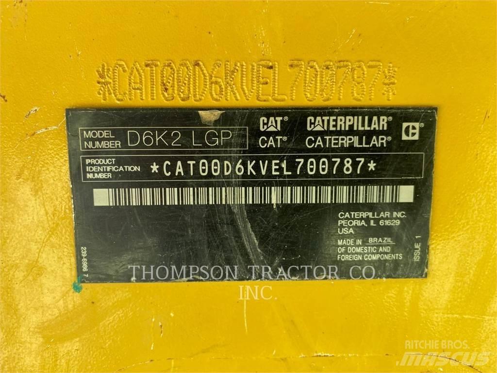 CAT D6K2 Гусеничные бульдозеры