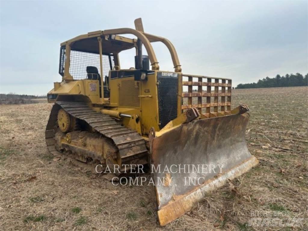 CAT D6MXL Гусеничные бульдозеры