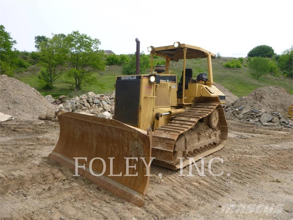 CAT D6MXL Гусеничные бульдозеры