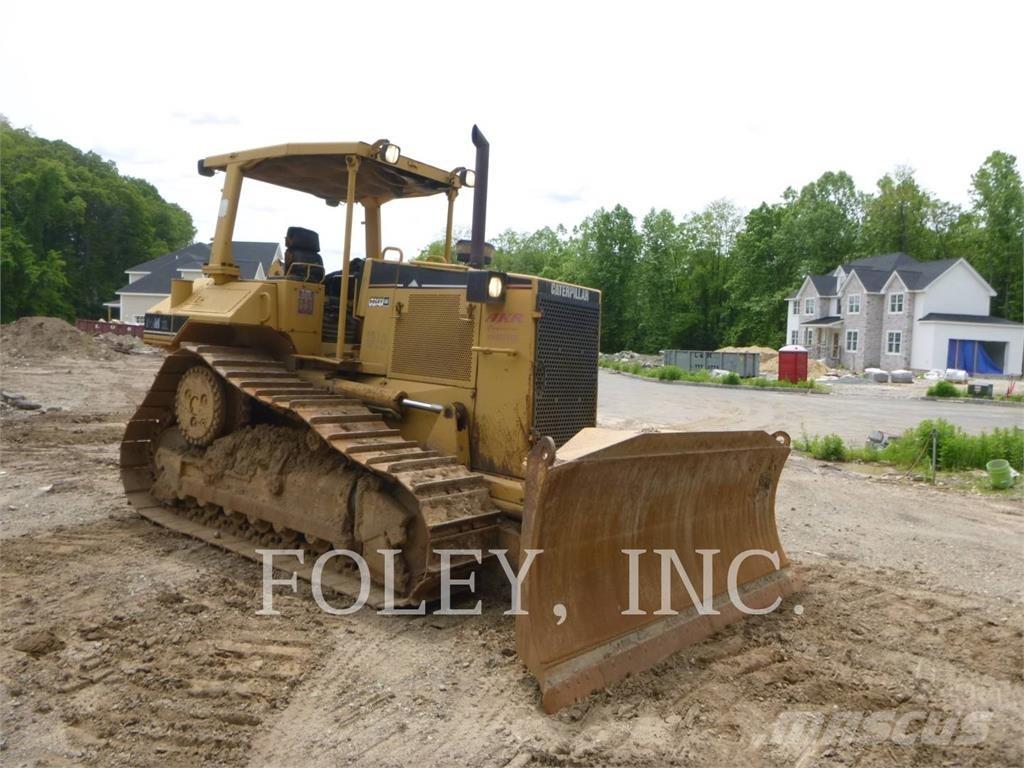 CAT D6MXL Гусеничные бульдозеры