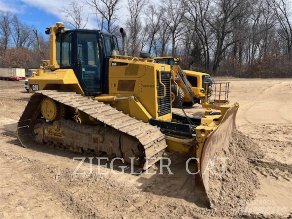 CAT D6N Гусеничные бульдозеры