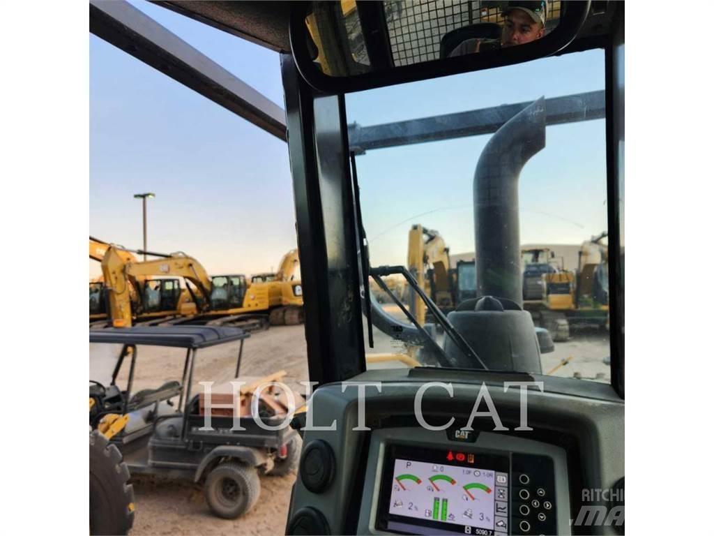 CAT D6N LGP Гусеничные бульдозеры