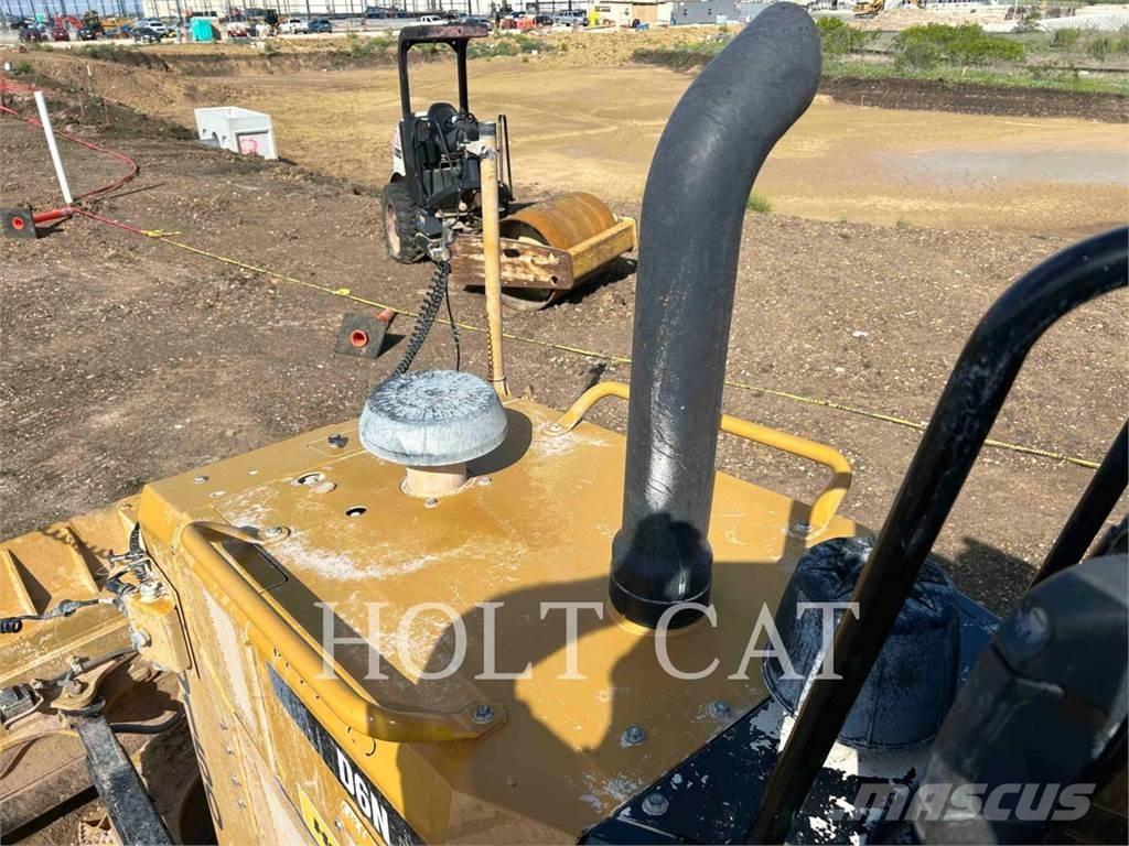 CAT D6N LGP Гусеничные бульдозеры