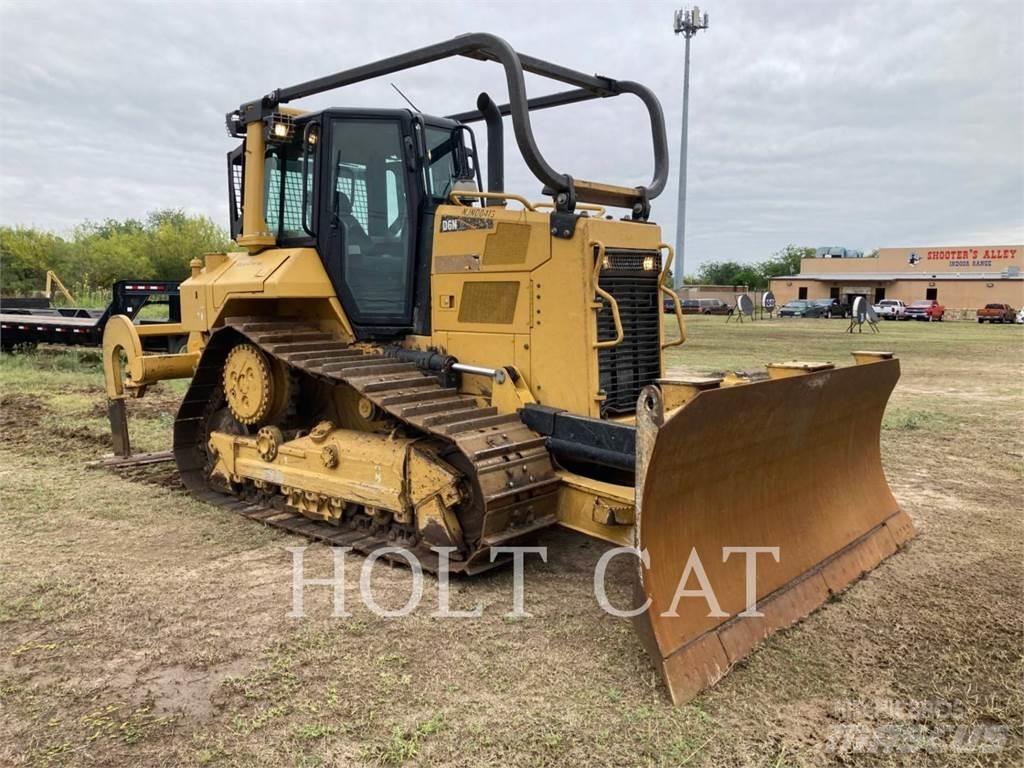 CAT D6N XL Гусеничные бульдозеры