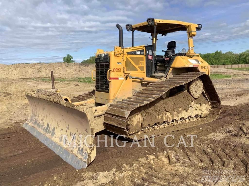 CAT D6NL Гусеничные бульдозеры
