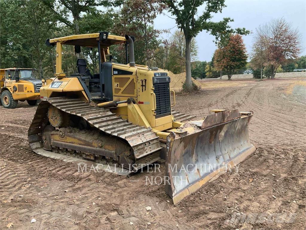 CAT D6NL Гусеничные бульдозеры