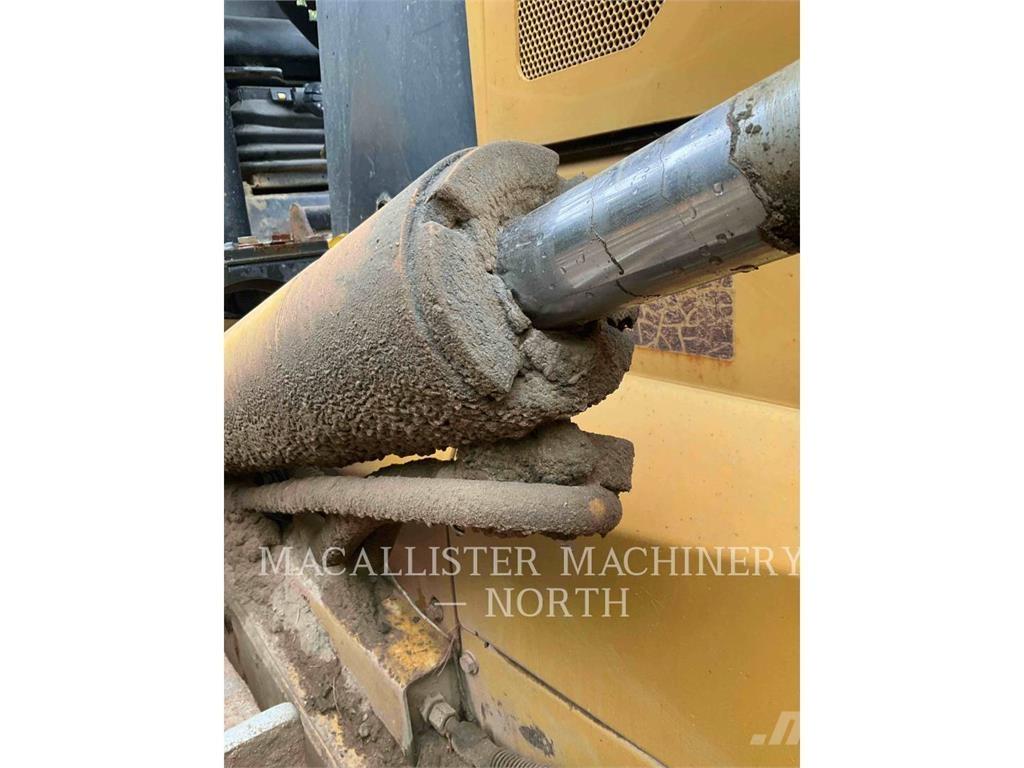 CAT D6NL Гусеничные бульдозеры