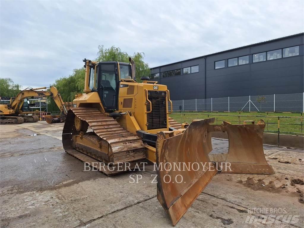 CAT D6NLGP Гусеничные бульдозеры