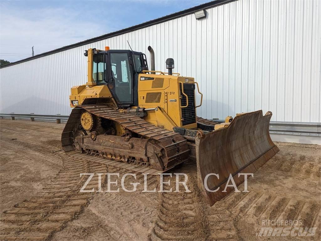 CAT D6NLGP Гусеничные бульдозеры