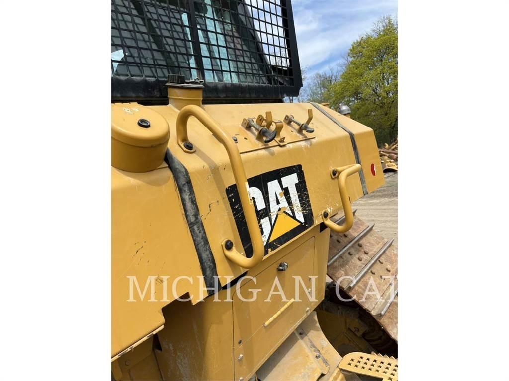 CAT D6NLGP Гусеничные бульдозеры