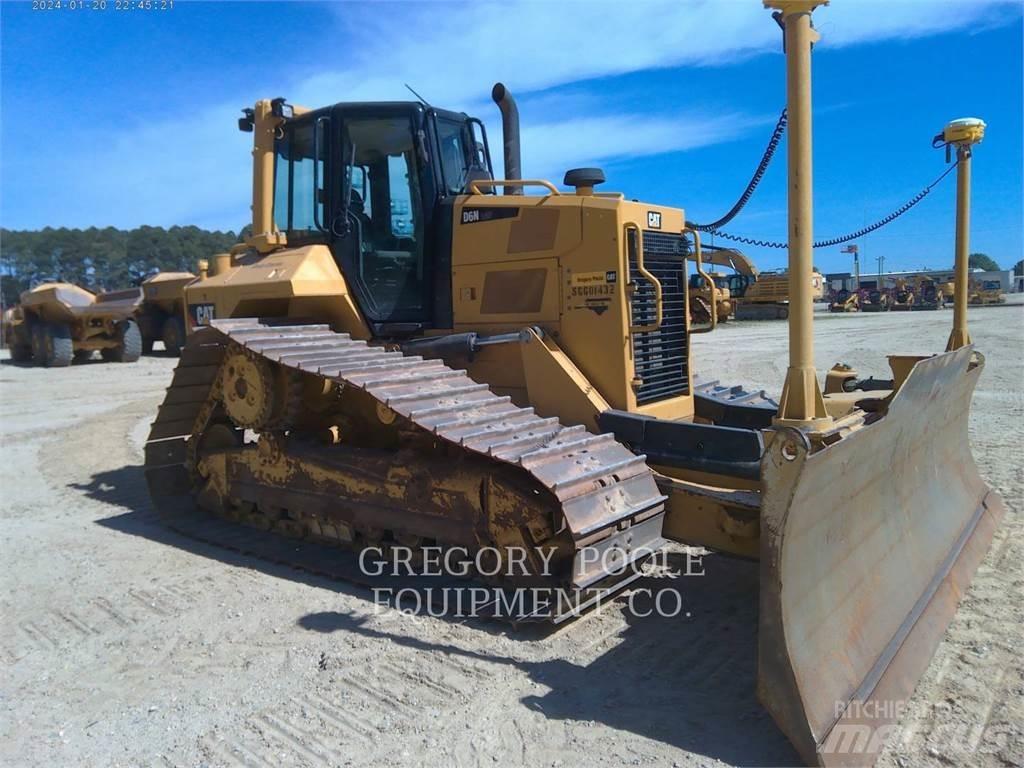 CAT D6NLGP Гусеничные бульдозеры