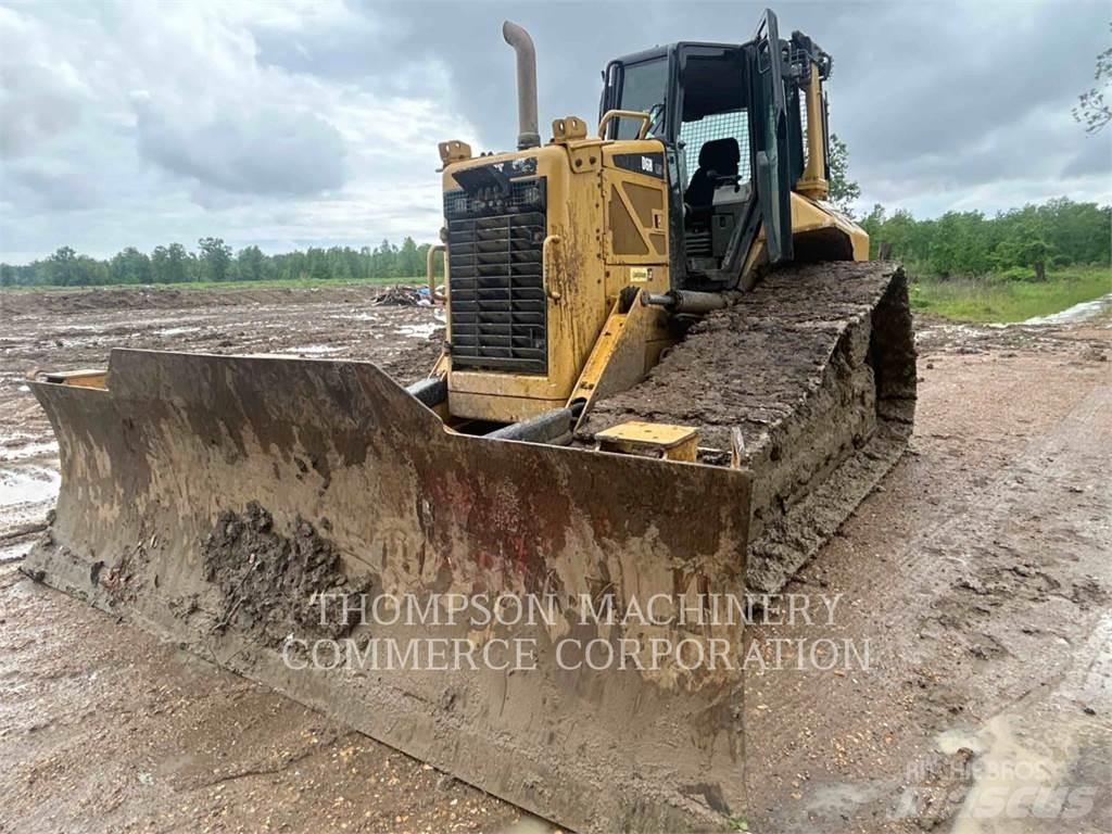 CAT D6NLGP Гусеничные бульдозеры