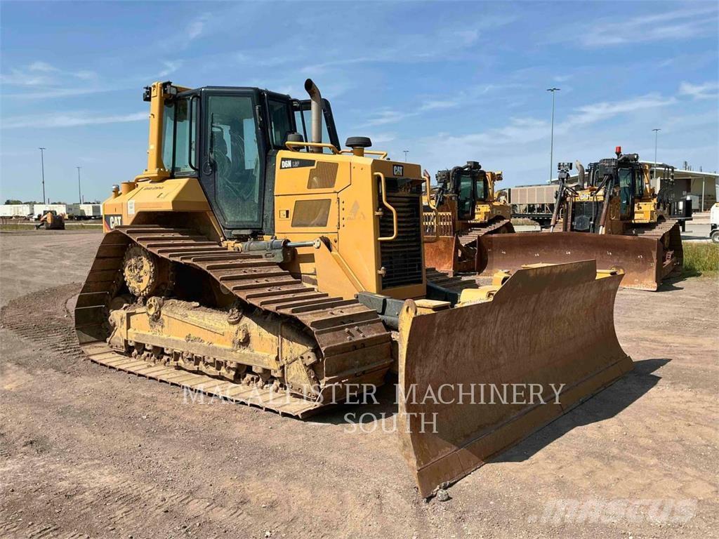 CAT D6NLGP Гусеничные бульдозеры