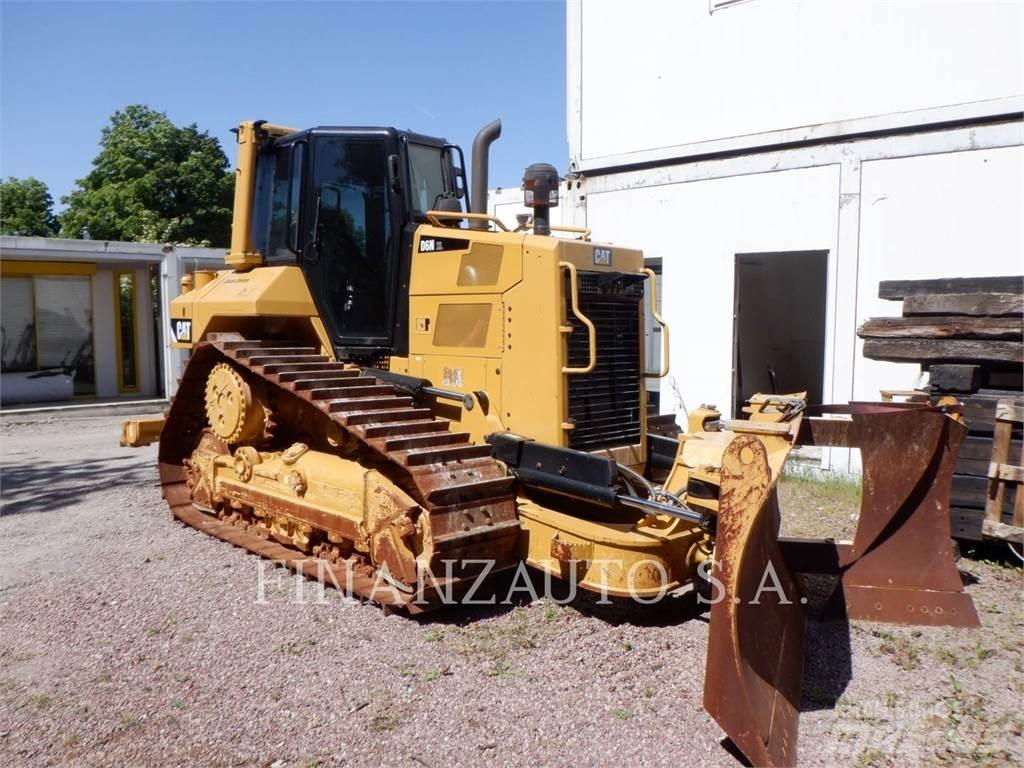 CAT D6NXL Гусеничные бульдозеры
