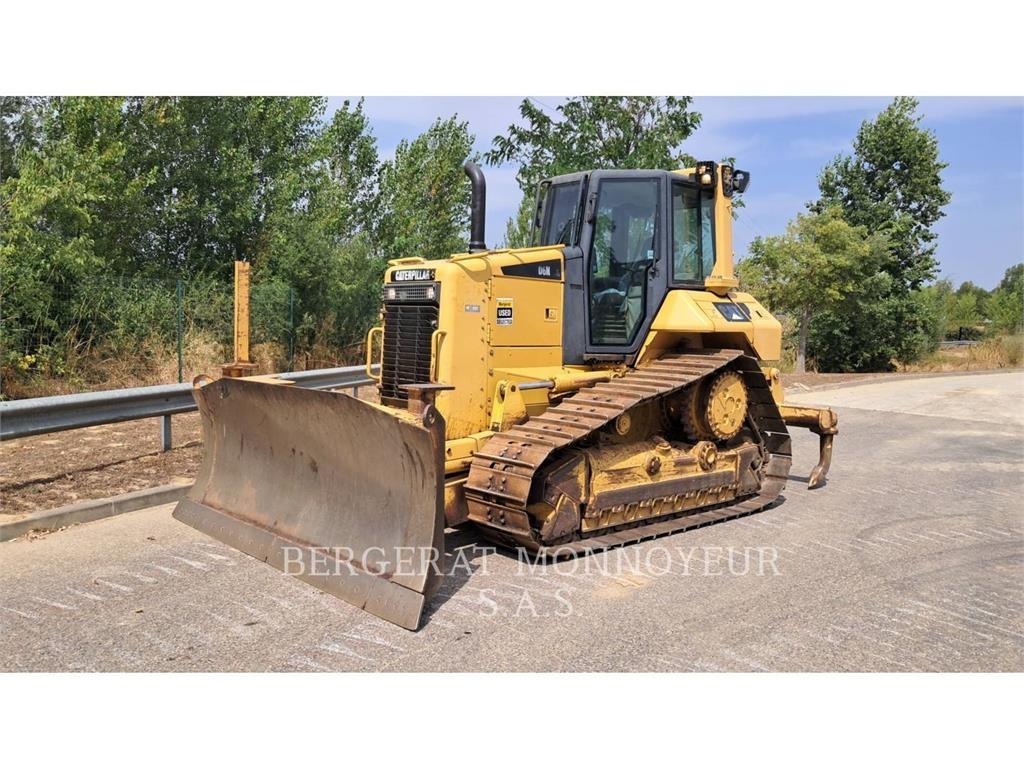 CAT D6NXL Гусеничные бульдозеры