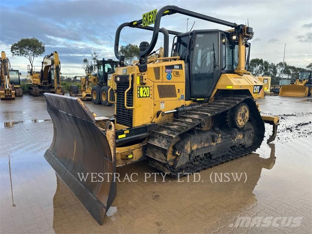 CAT D6NXL Гусеничные бульдозеры